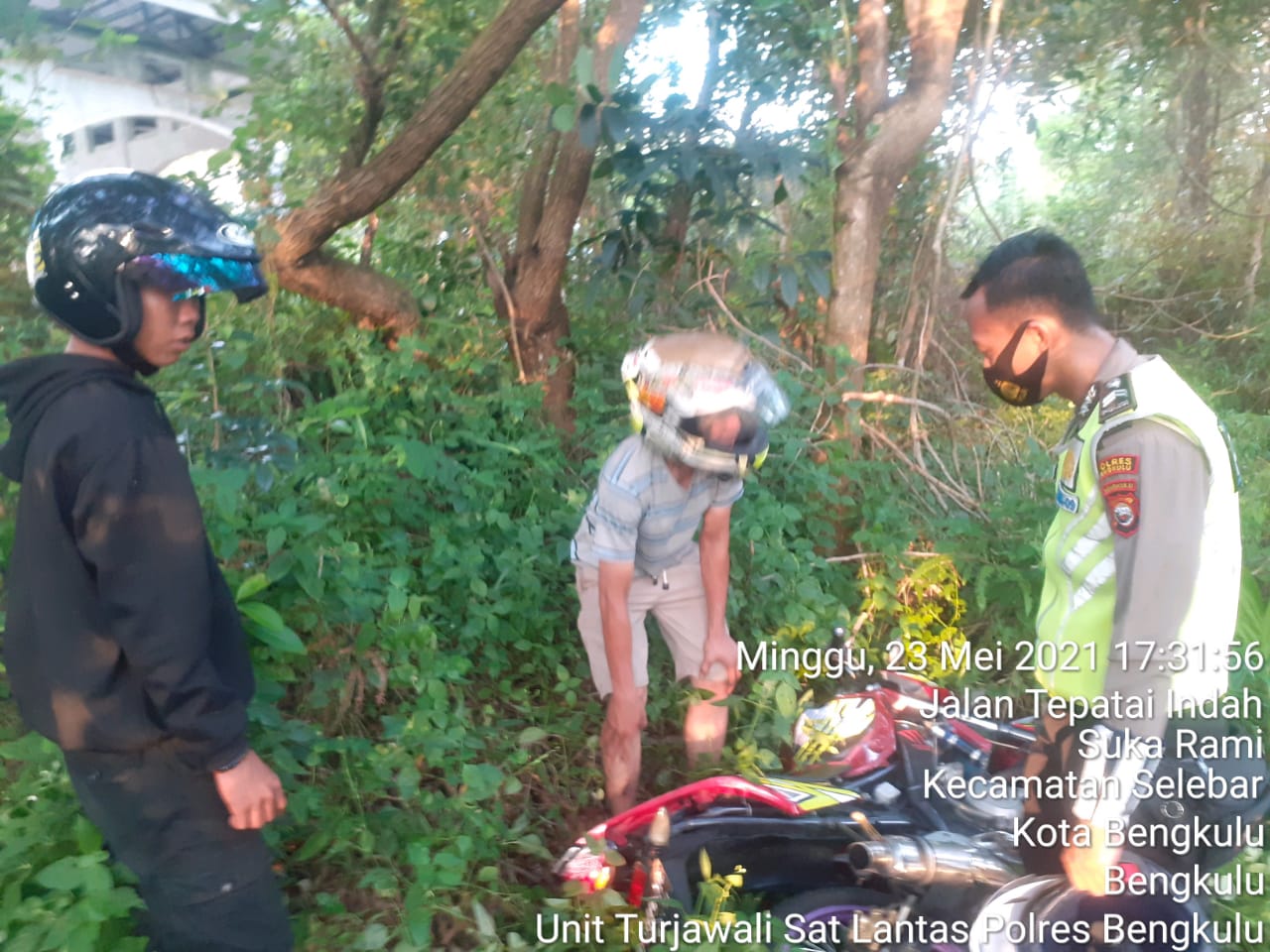 Diduga Pengendara Balap Liar di Semak Belukar