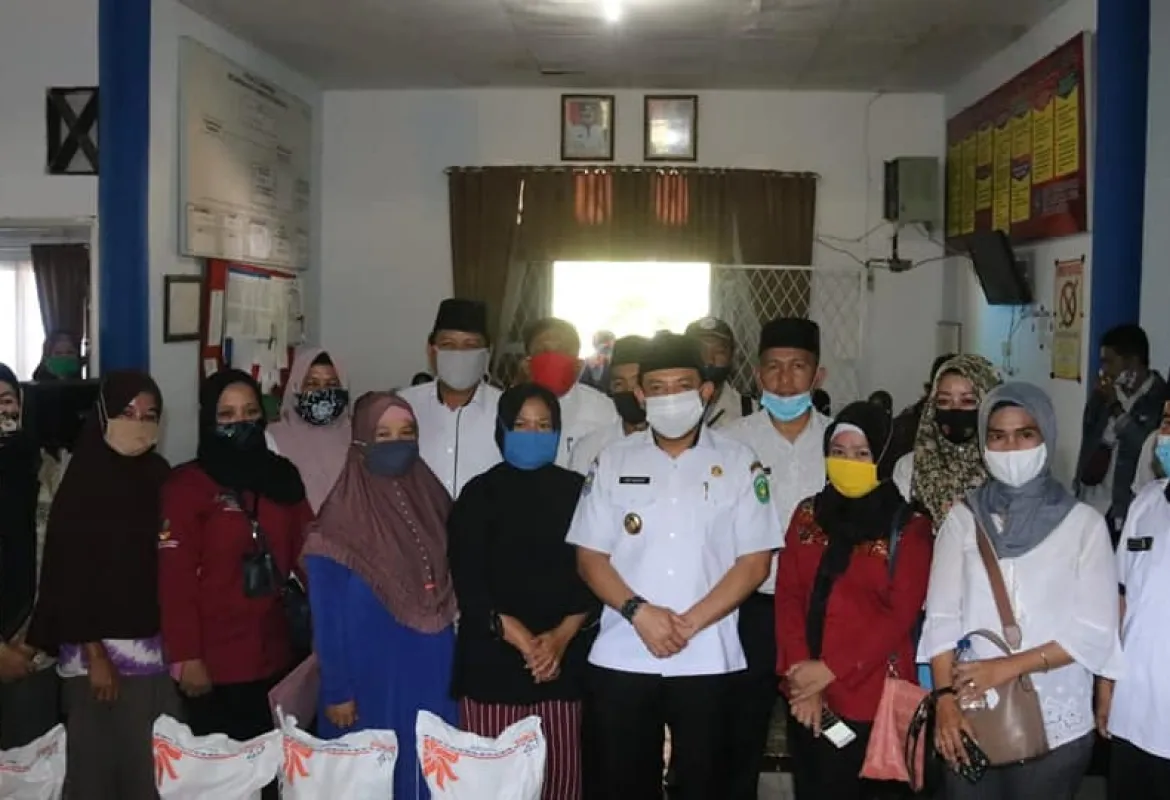 Pemerintah Kota Bengkulu Salurkan Bansos Kemensos Kepada 750 KPM se-Kecamatan Ratu Samban