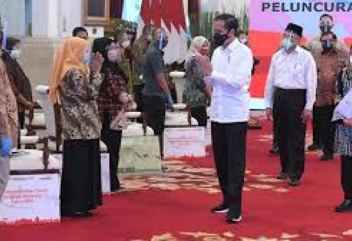 Jokowi Luncurkan Program Bantuan Tunai 2021