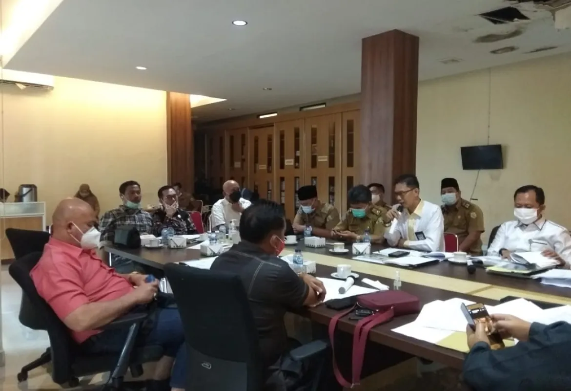 DPRD Provinsi Bengkulu Terima Berkas Perubahan PD Bimex ke Perseroda