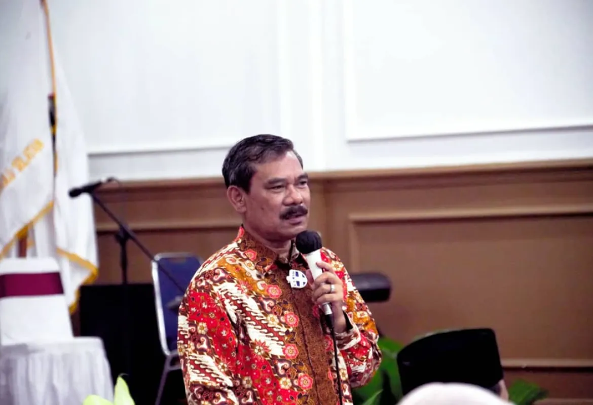 Robert Simbolon Pastikan Vaksinasi Tahap II Lancar