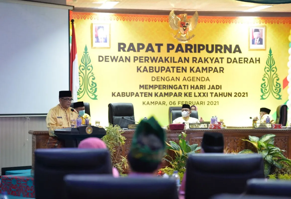 Wakil Gubernur Riau Hadiri Sidang Paripurna DPRD Kampar Dalam Rangka HUT ke-71 Kabupaten Kampar