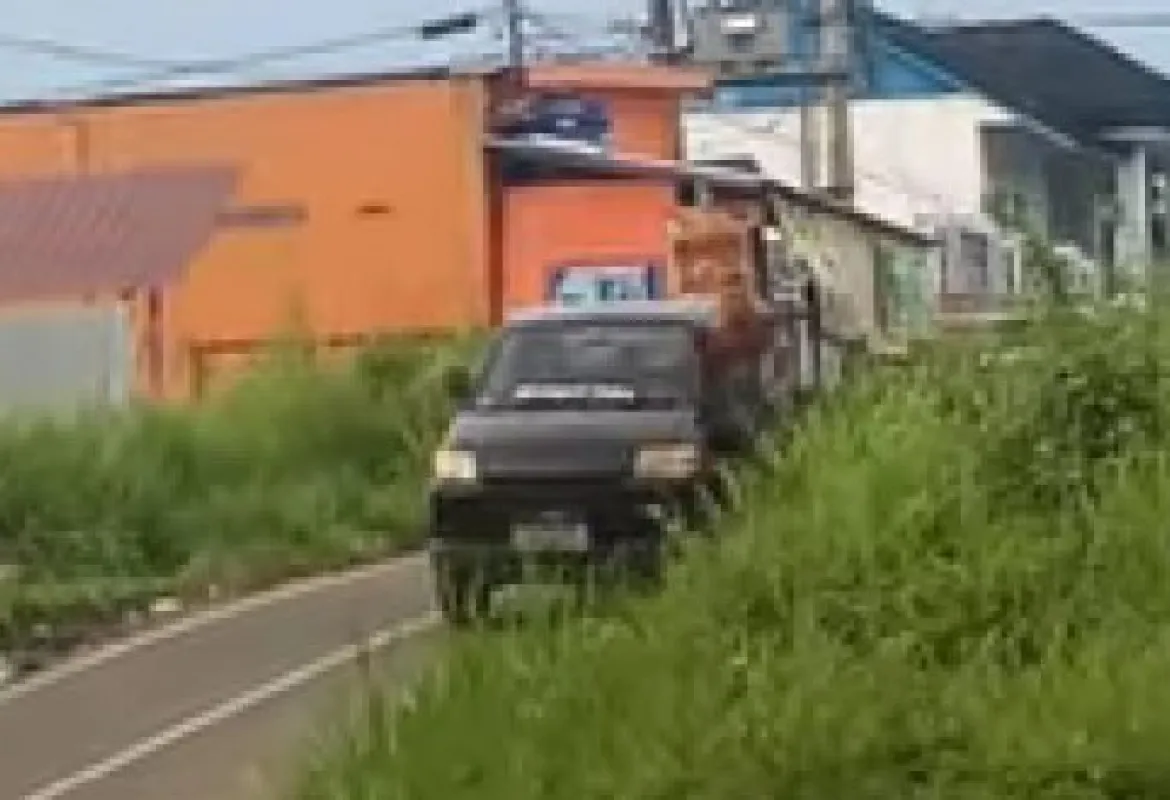 Wawali Perintahkan Tim Cari Warga yang Buang Sampah Semobil di Bumi Ayu