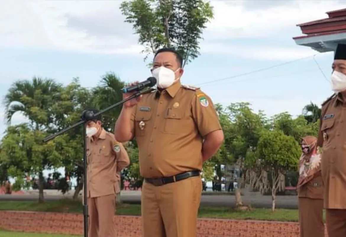 Bupati Erwin Octavian Ajak Jalankan Lima Program Unggulan Saat Apel Perdana