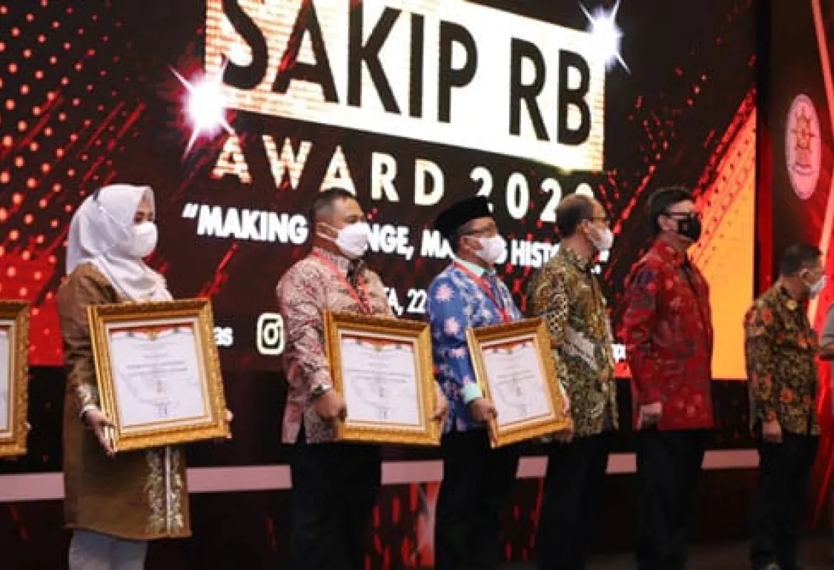 Pemerintah Kabupaten Siak Raih Penghargaan SAKIP Award Predikat B dari Kemenpan RB