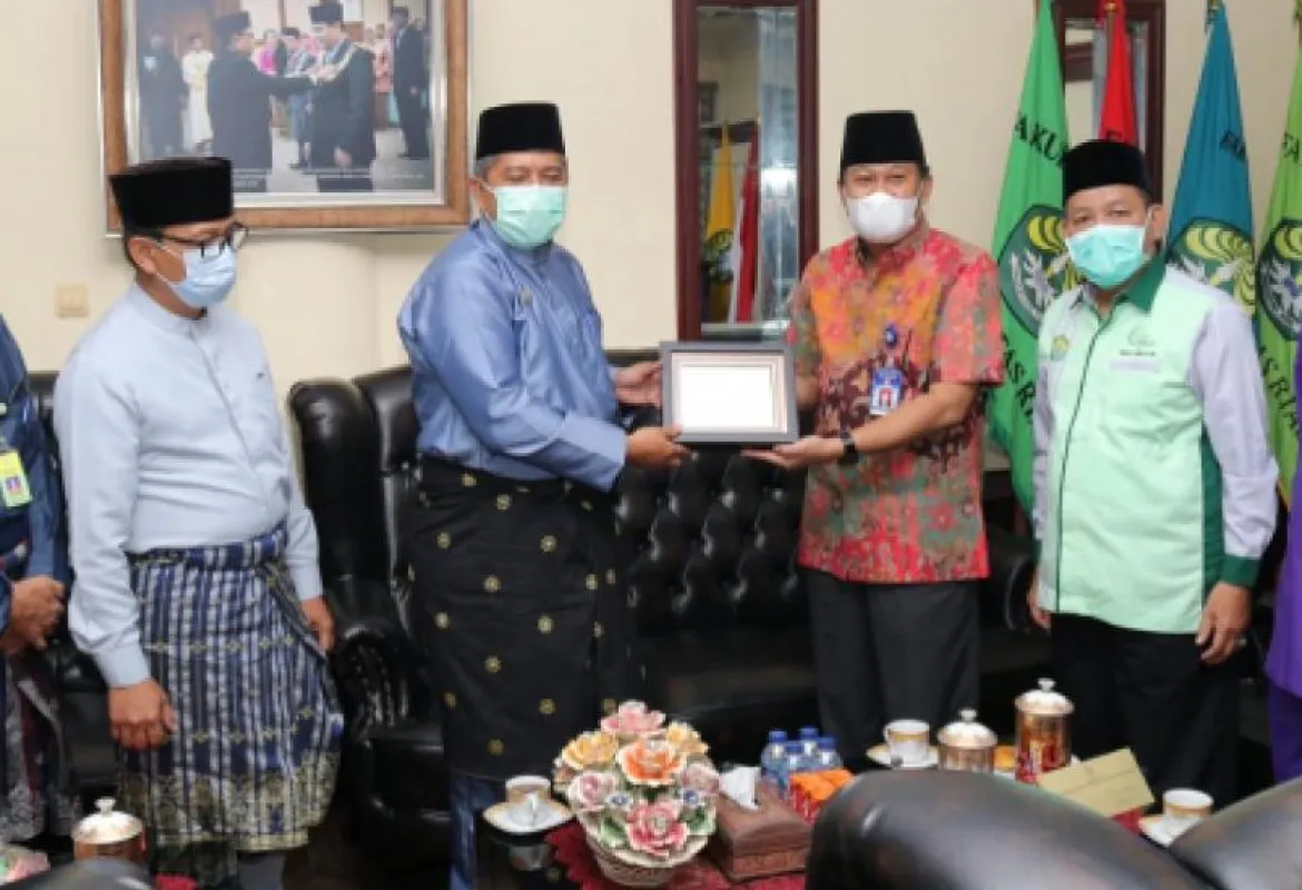Akomodir Anak Keluarga Kurang Mampu Bisa Kuliah, Pemkab Siak Jalin Kerjasama Dengan Unri