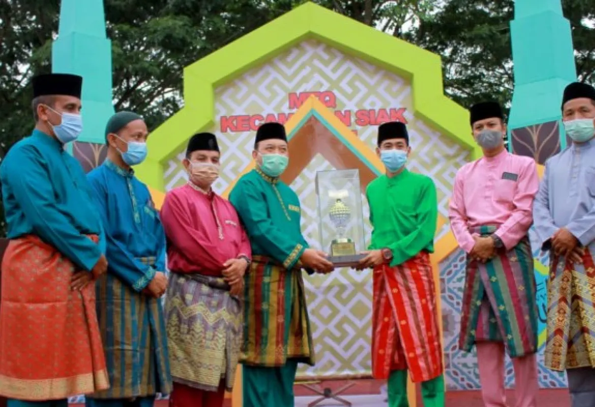 Wakil Bupati Siak Husni Merza Resmi Menutup Musabaqoh Tilawatil Quran Tingkat Kecamatan Siak ke 21