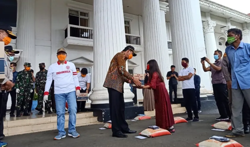 IHSAN FAJRI : GUBERNUR SUDAH LAKUKAN YANG TERBAIK 