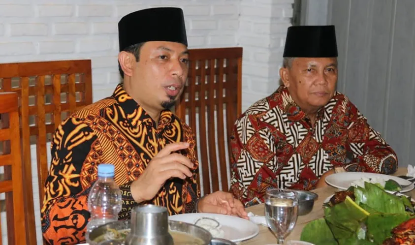 Kunjungan Kerja Ke Bengkulu, Walikota Lubung Lingau Kagumi Program Prorakyat Pemkot Bengkulu