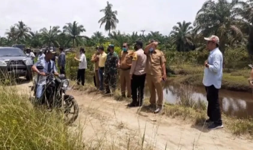 Pemerintah Kabupaten Seluma Bersama DPRD dan Forkopimda Seluma Tinjau Lokasi Sengketa HGU di Desa Jenggalu