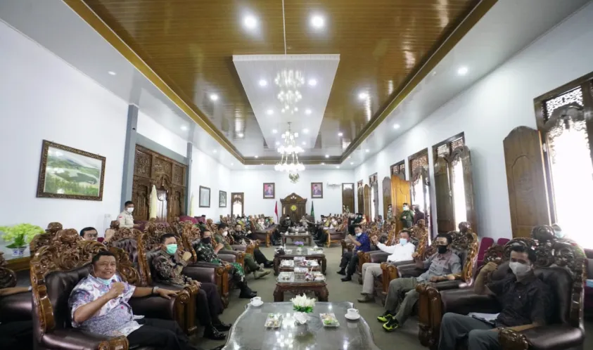 Kasus Covid-19 Melonjak, Bengkulu Siapkan RS Darurat & Pertegas Penegakan Hukum Disiplin Prokes