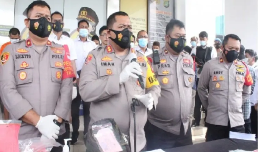 Konferensi Pers Polres Tangsel