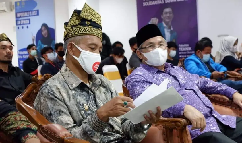 Wakil Walikota Pekanbaru Apresiasi Acara English Communication Award 2021 Fikom Universitas Muhammadiyah Riau