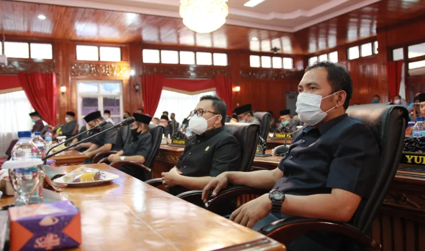 DPRD BS Gelar Rapat Paripurna Agenda Penyampaian Pidato Bupati Terpilih Periode 2021-2024
