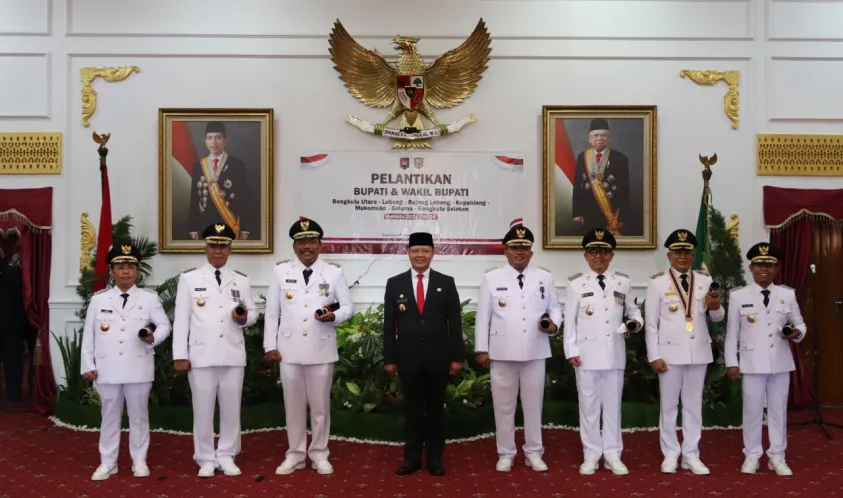 Lantik 7 Bupati-Wabup, Gubernur Rohidin Tegaskan Perkuat Sinergi Antar Daerah