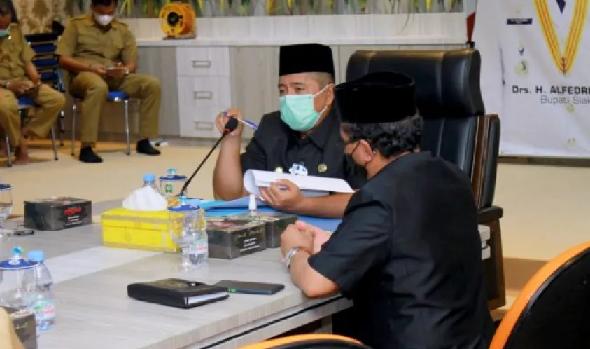 Bupati Siak sampaikan Laporan Keterangan LKPj Kepala Daerah Tahun 2020 pada Rapat Paripurna