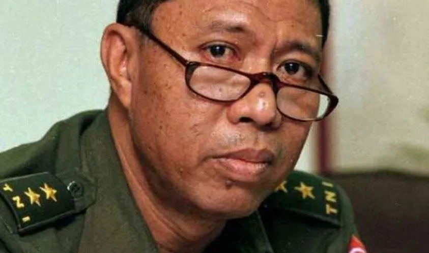 Tokoh Riau Syarwan Hamid Meninggal Dunia, Warga Siak Pasang Bendera Setengah Tiang Selama 3 Hari