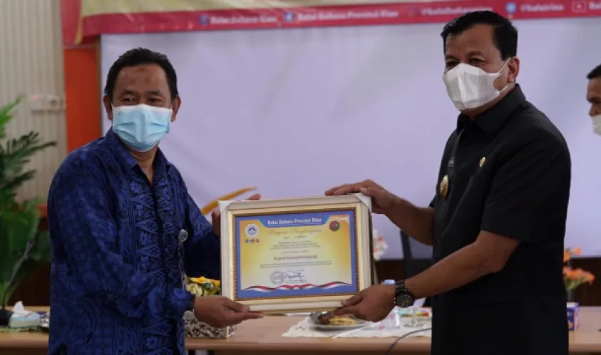 Wabup Kuantan Singingi Buka Kegiatan Sosialisasi Strategi Pelestarian Bahasa Daerah