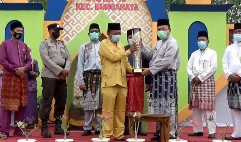 Wabup Siak Husni Merza Tutup Acara MTQ Tingkat Kecamatan Bungaraya Ke-XI Tahun 2021